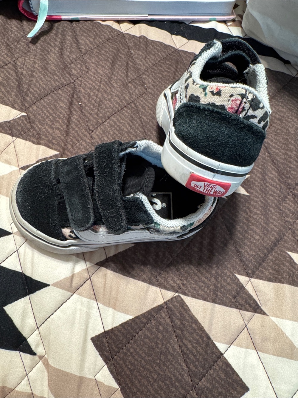 Vans Kids Black Floral Old Skool Velcro Sneakers with Pink Accents